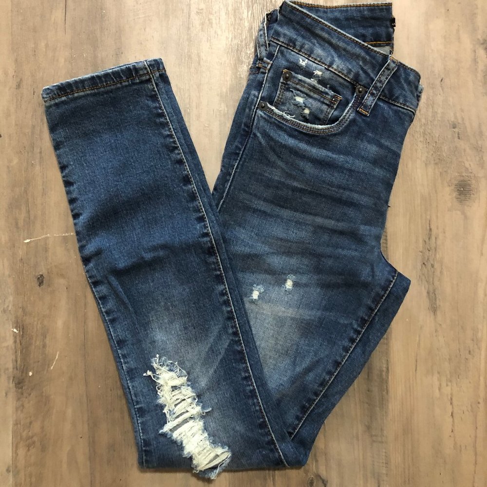 STS Blue Distressed Skinny Jeans NWT